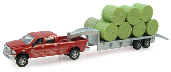 Tomy Case IH 1:64 Scale Dodge Pickup with Trailer & Bales