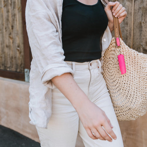 Sabre Pepper Gel With Quick Release Key Ring (Pink)