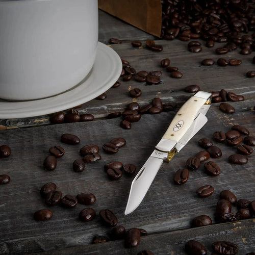 Case Knives Smooth Natural Bone Medium Stockman