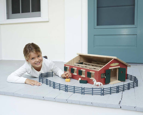 Breyer Deluxe Stable Set